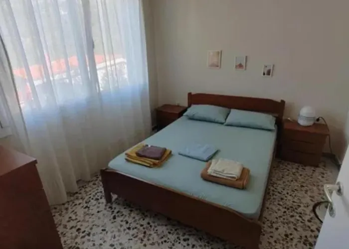 Apartman Theo PalaiónTsiflíkion
